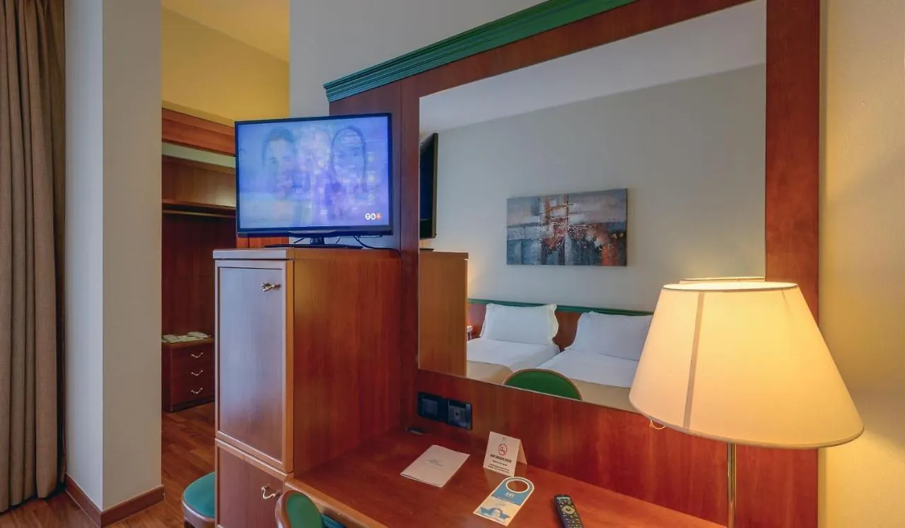 ****  Hotel Raffaello Milan Italy
