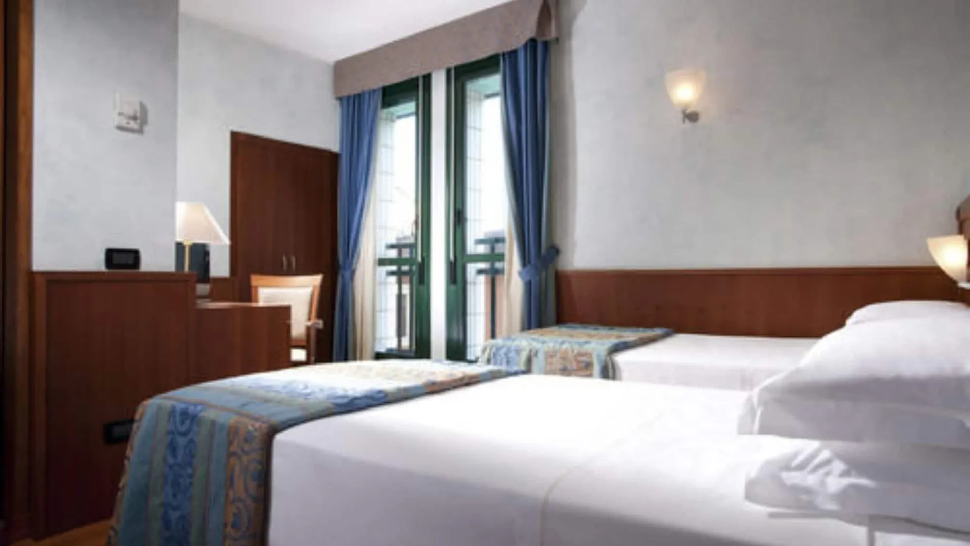 Hotel Raffaello Milan