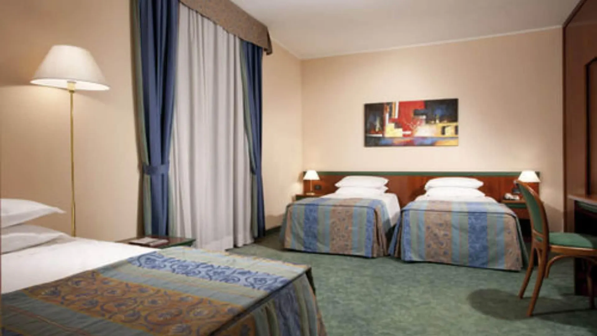 Hotel Raffaello Milan