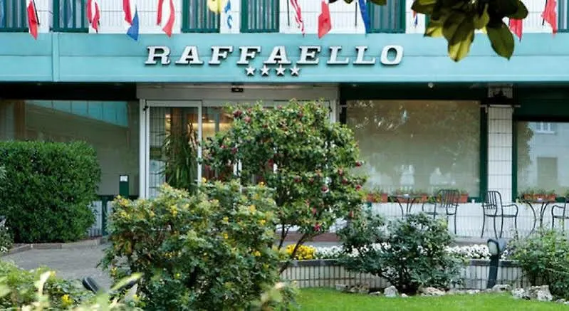 Hotel Raffaello Milan